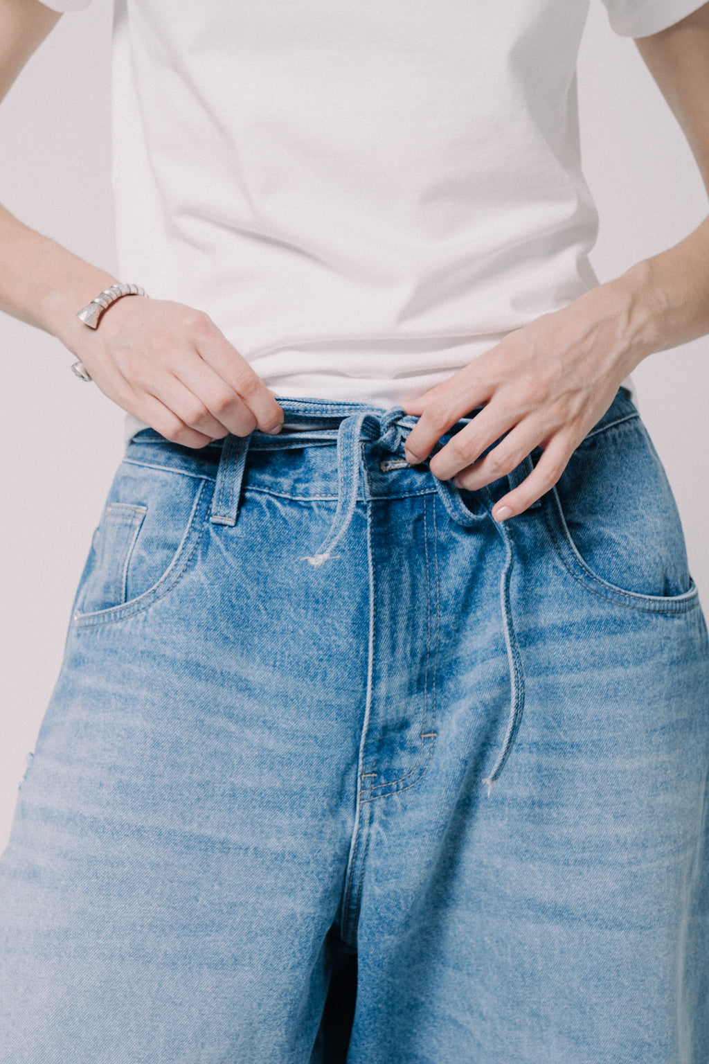 ANGEL DENIM SHORTS