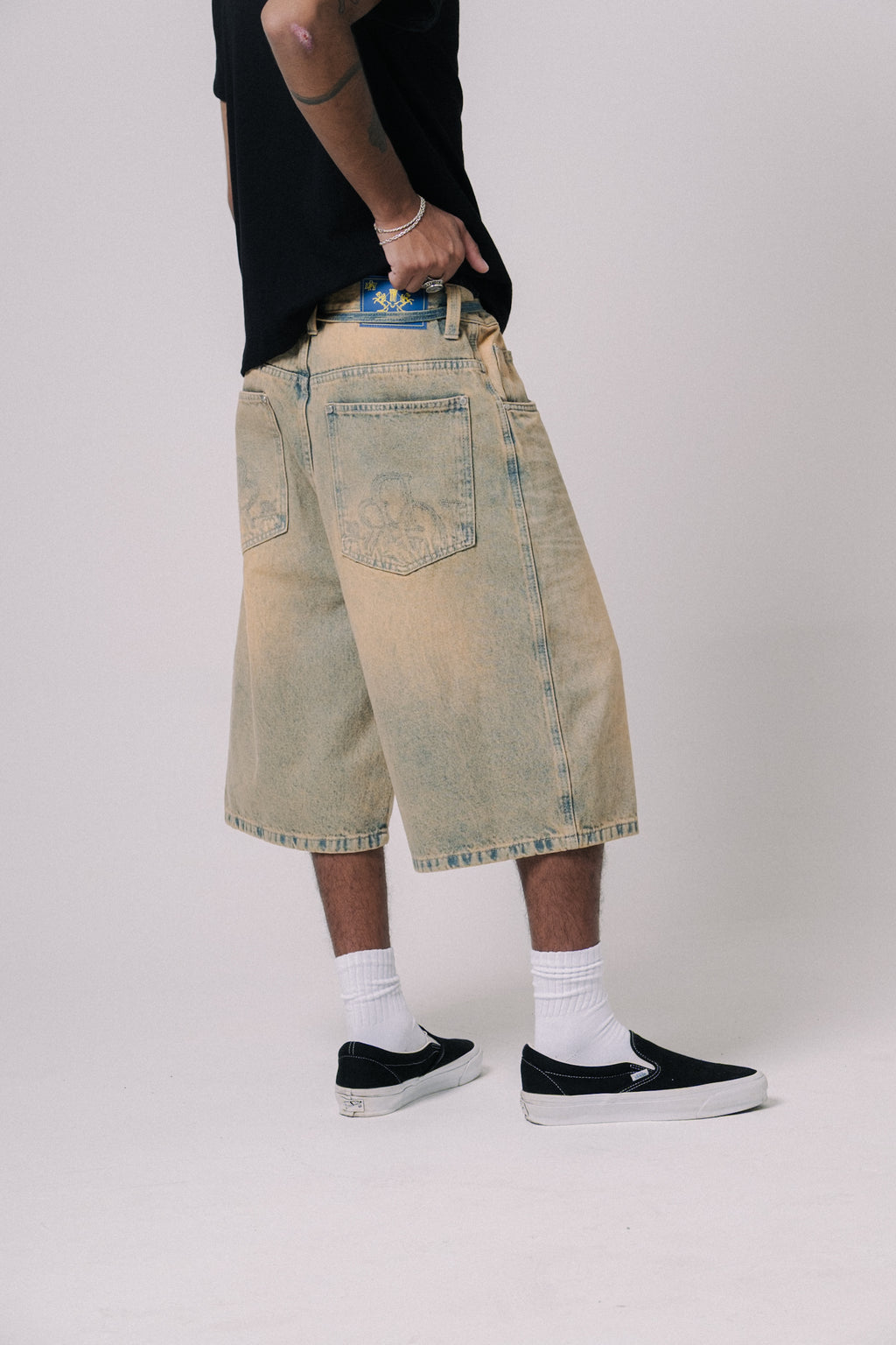 ACID DENIM SHORTS